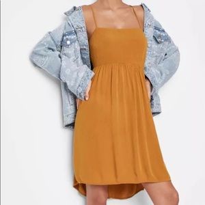 sleeveless open back babydoll dress